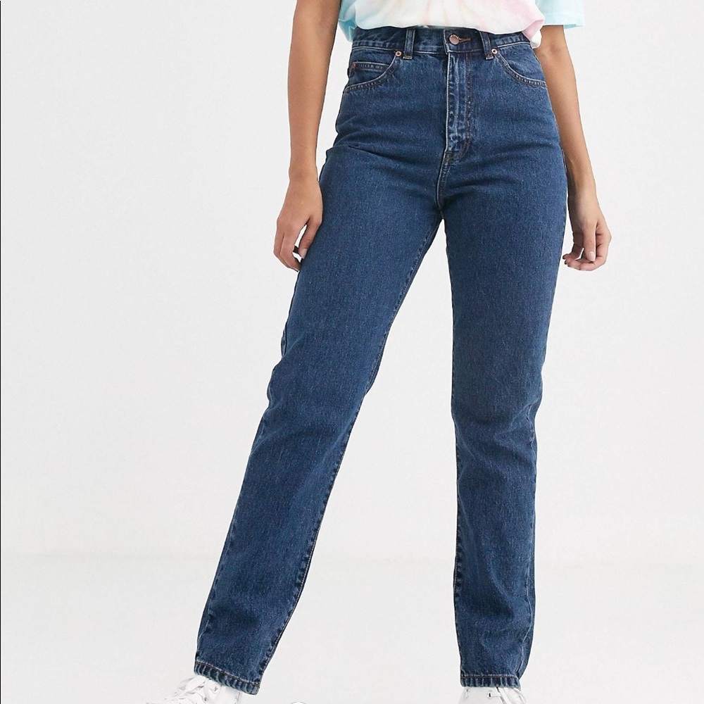Dr. Denim Nora high rise mom jean in mid retro